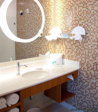 Springhill Suites By Marriott Houston בייטאון חדר תמונה